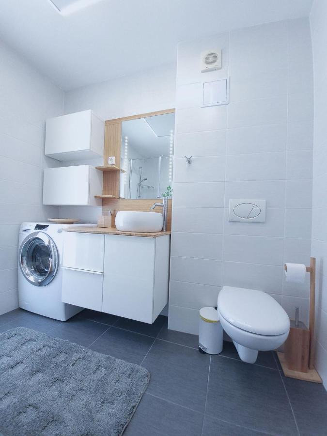 Apartma M&J موجسترانا المظهر الخارجي الصورة